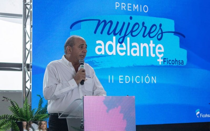 Camilo Atala y su compromiso con la confianza y el desarrollo social